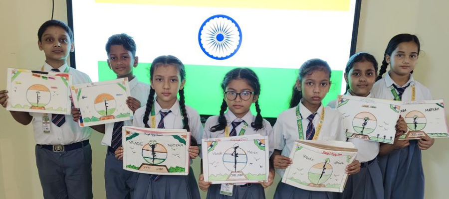 Kargil Vijay Diwas Poster Making Activity - School in Pithuwala