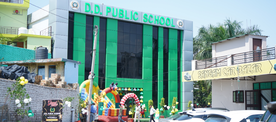 A Dynamic School Focused on Holistic Growth